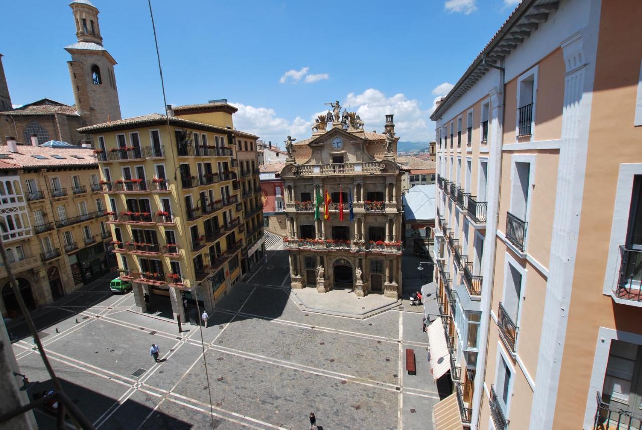 Casa De San Fermines Apartment Pamplona Exterior photo